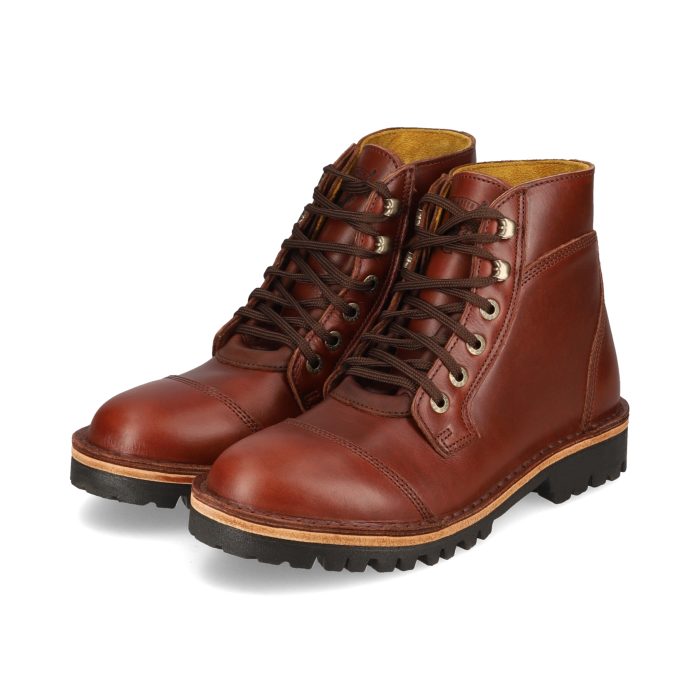 Numzaan Boot – Walnut Veg Tan, Grip Sole